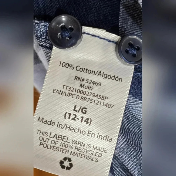 Time & Tru, Size L, Dark Blue and White Button-Down Longsleeve Shirt - Picture 7 of 13